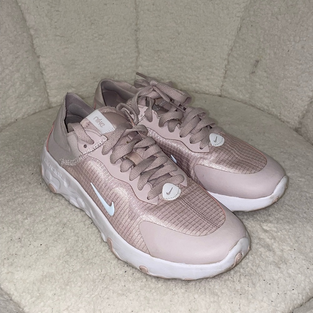 🤍Nike Athletic Sneakers🤍